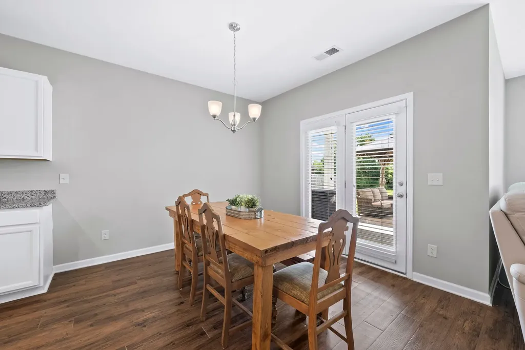 676 Prominence Road Columbia TN 38401