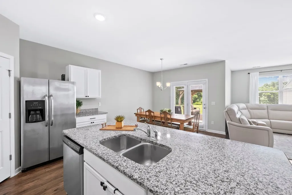 676 Prominence Road Columbia TN 38401