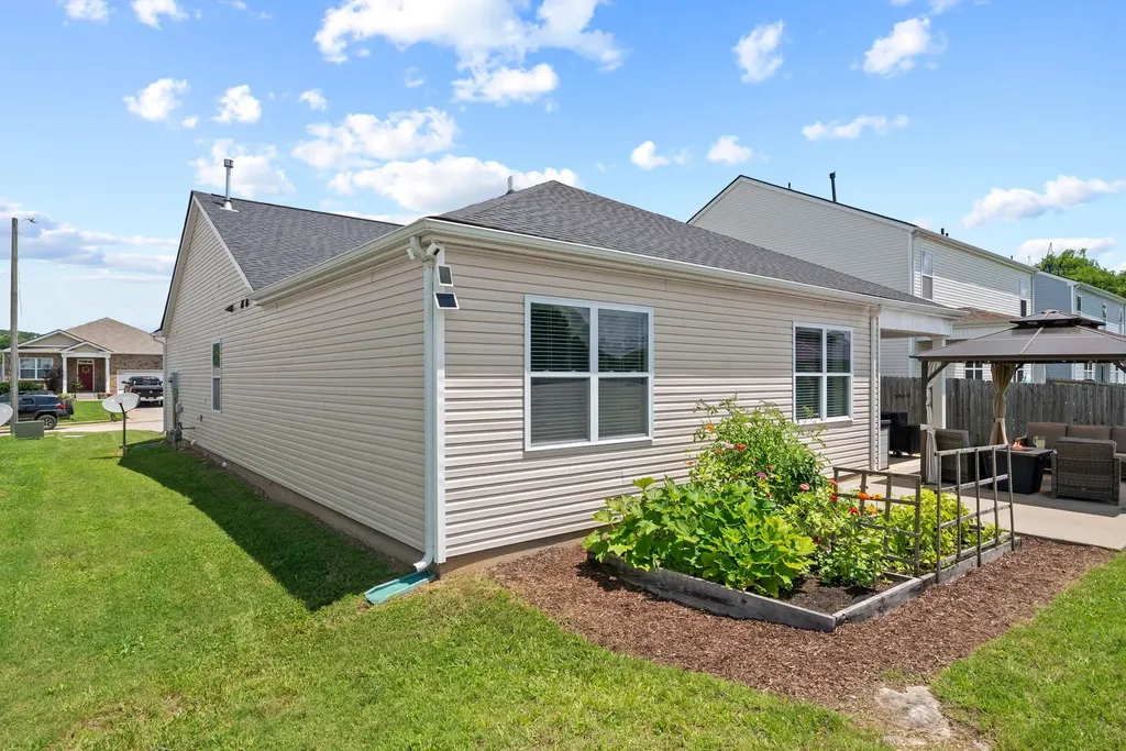 676 Prominence Road Columbia TN 38401