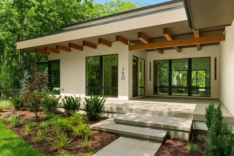 750 Templeton Drive Nashville TN 37205