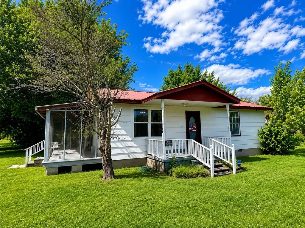 121 Cordell Road Gruetli Laager TN 37339