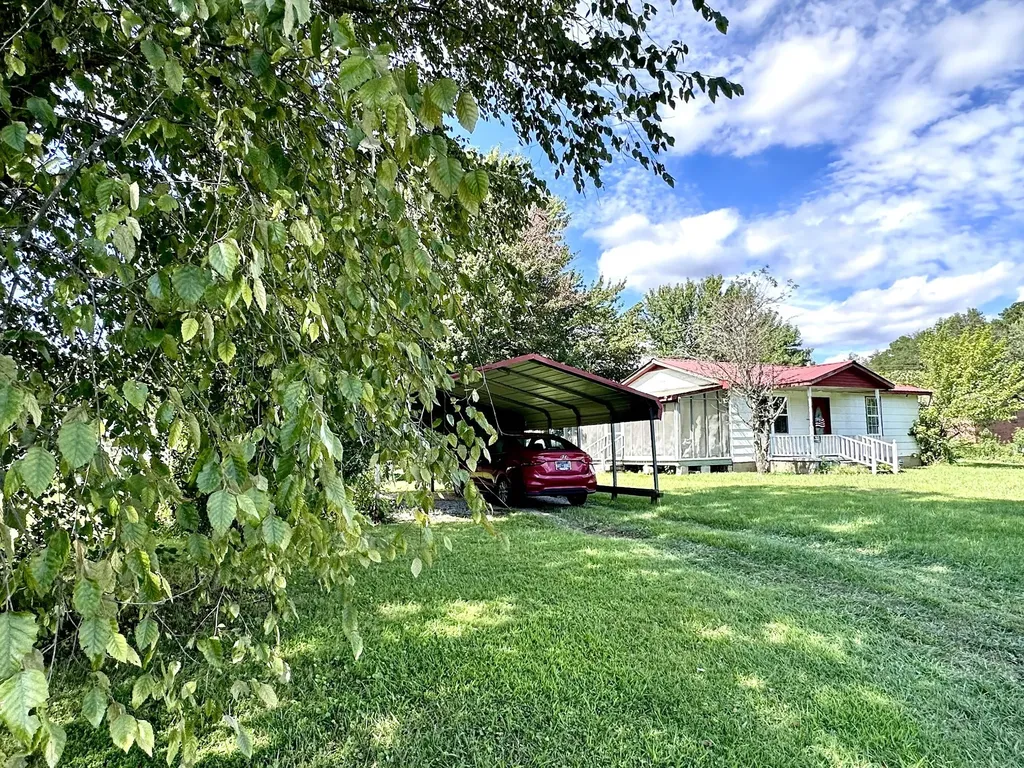 121 Cordell Road Gruetli Laager TN 37339