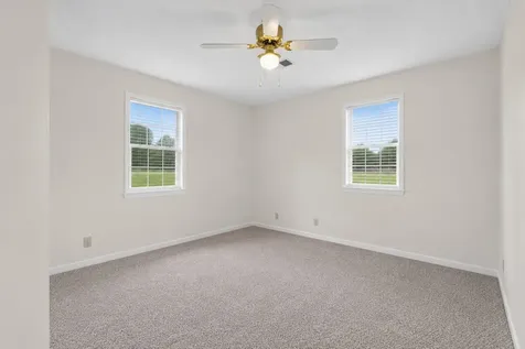 6702 Highway 41, N Cedar Hill TN 37032