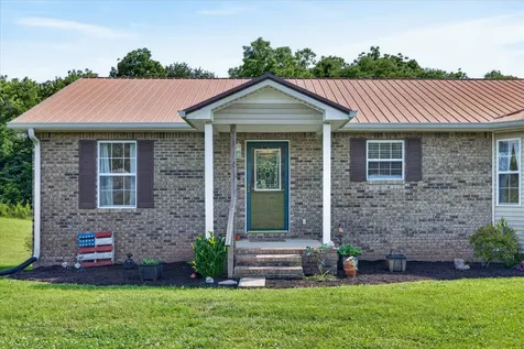 6702 Highway 41, N Cedar Hill TN 37032