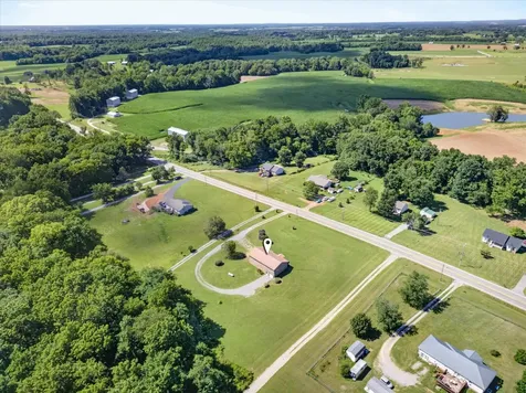6702 Highway 41, N Cedar Hill TN 37032