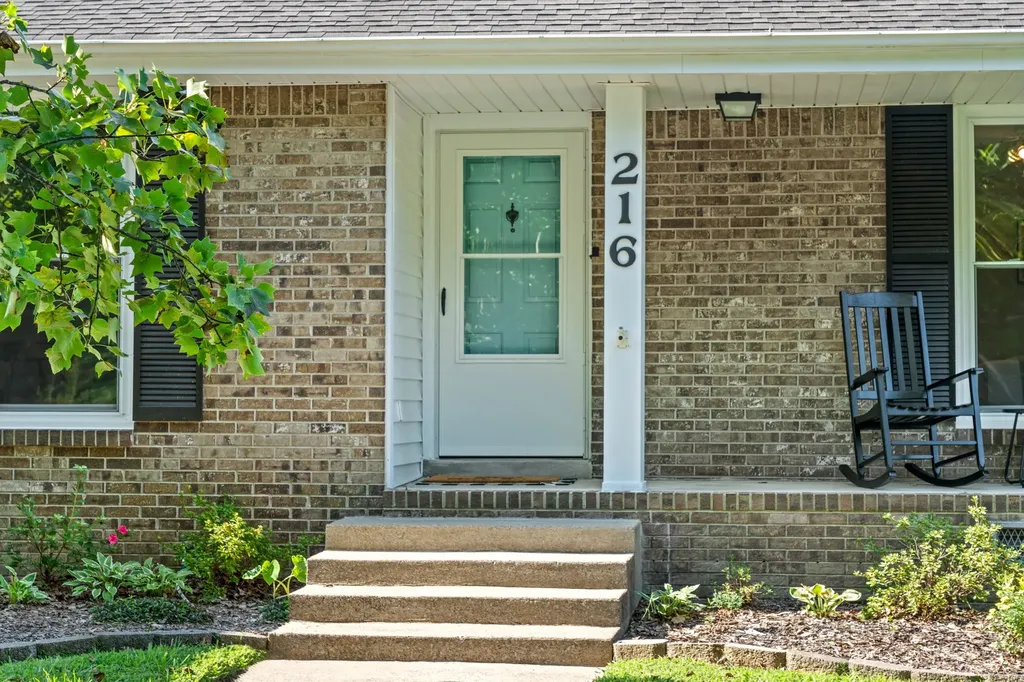 216 Millstone Circle Clarksville TN 37042