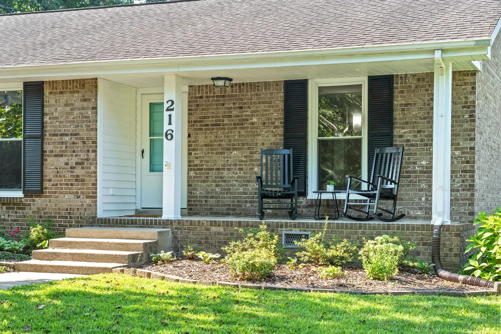 216 Millstone Circle Clarksville TN 37042