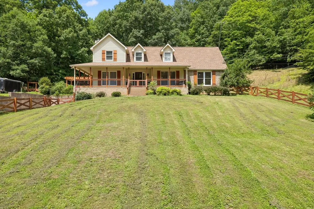 1018 Walnut Court Goodlettsville TN 37072