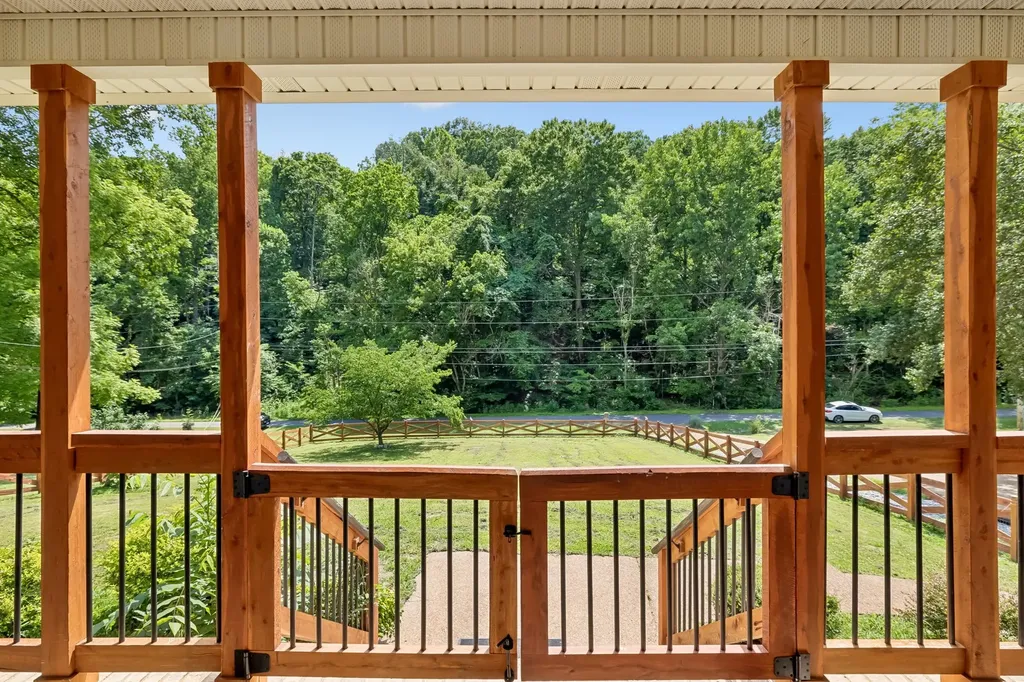1018 Walnut Court Goodlettsville TN 37072
