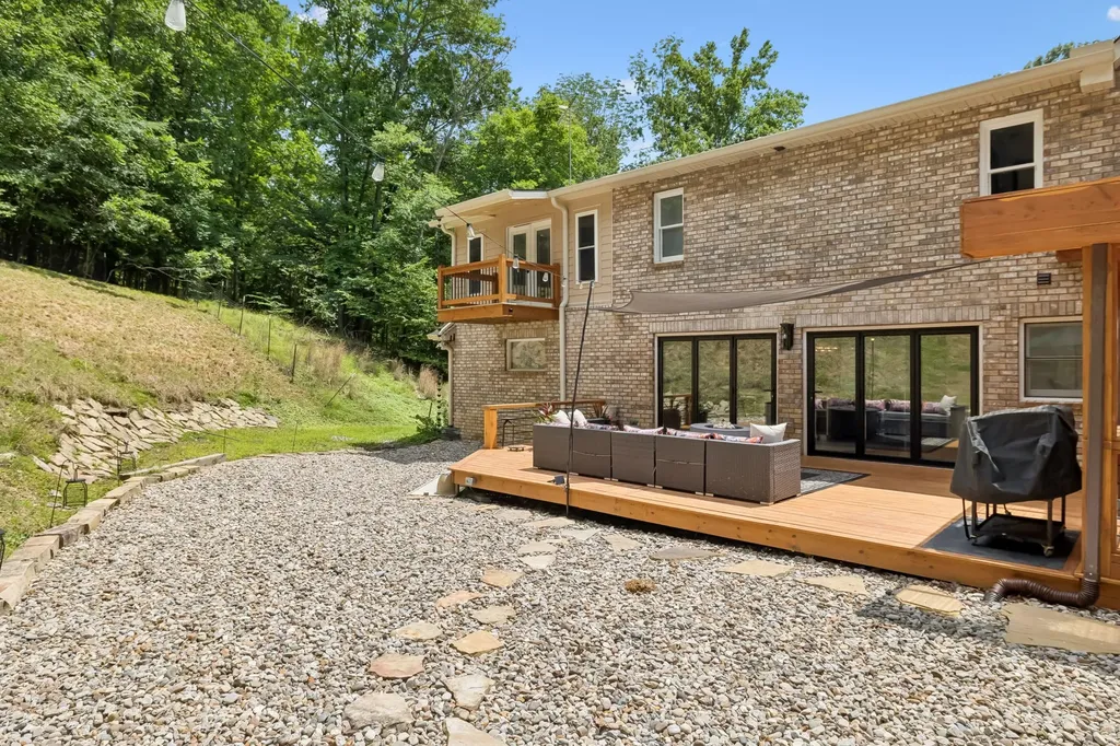 1018 Walnut Court Goodlettsville TN 37072