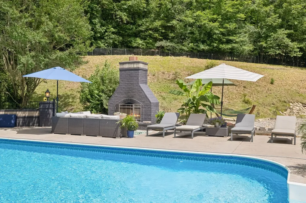 1018 Walnut Court Goodlettsville TN 37072