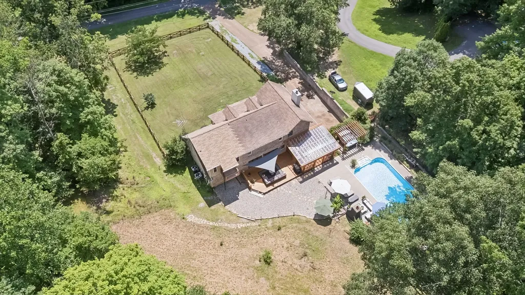 1018 Walnut Court Goodlettsville TN 37072