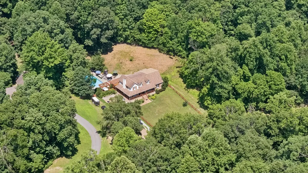 1018 Walnut Court Goodlettsville TN 37072