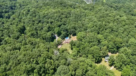 1018 Walnut Court Goodlettsville TN 37072