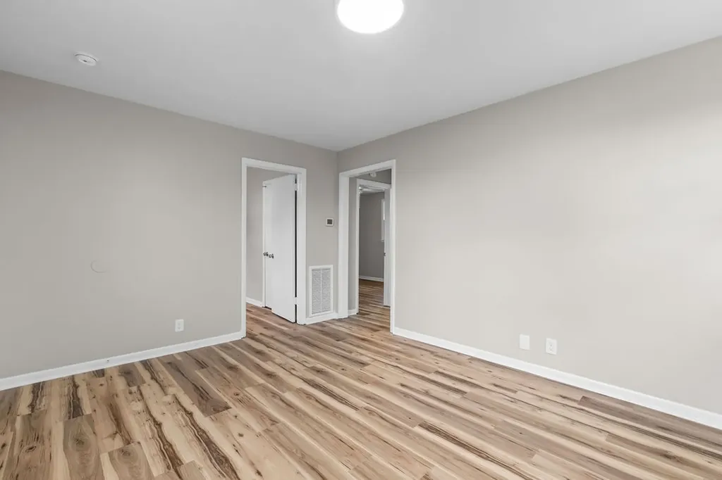 895 W Sharpe Avenue Nashville TN 37206