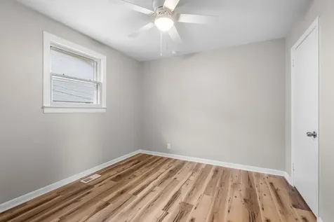 895 W Sharpe Avenue Nashville TN 37206