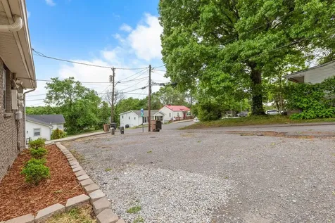 895 W Sharpe Avenue Nashville TN 37206