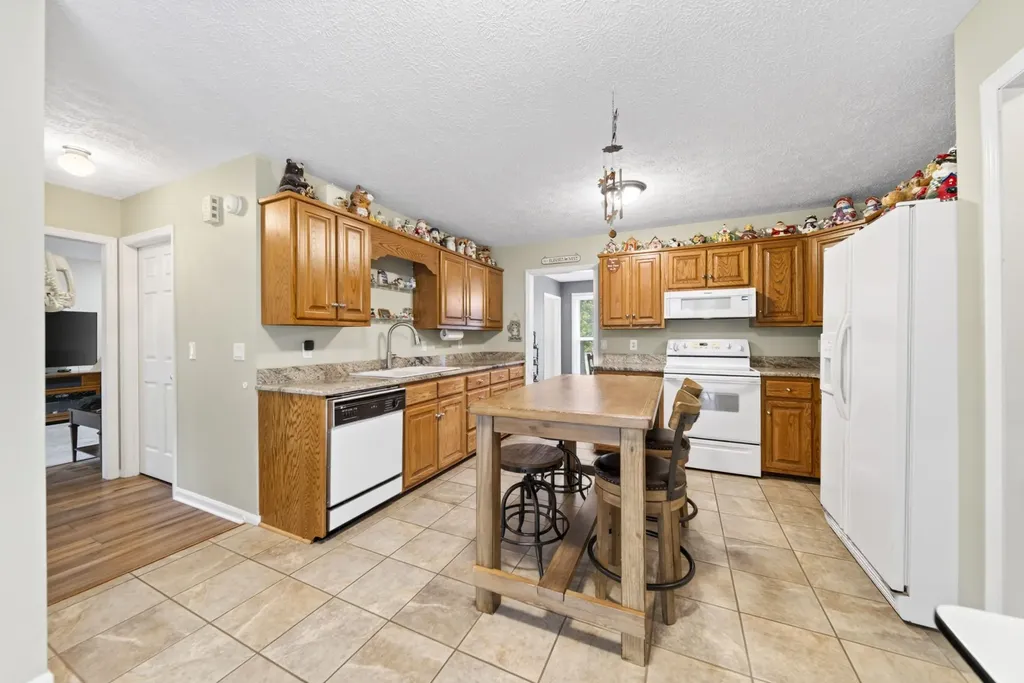 770 Martha Leeville Road Lebanon TN 37090