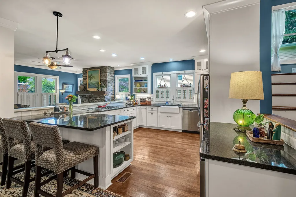 3704 Westbrook Avenue Nashville TN 37205