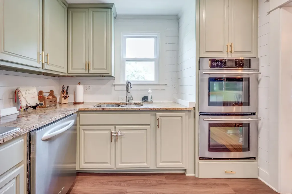 1812 Morningside Avenue Columbia TN 38401