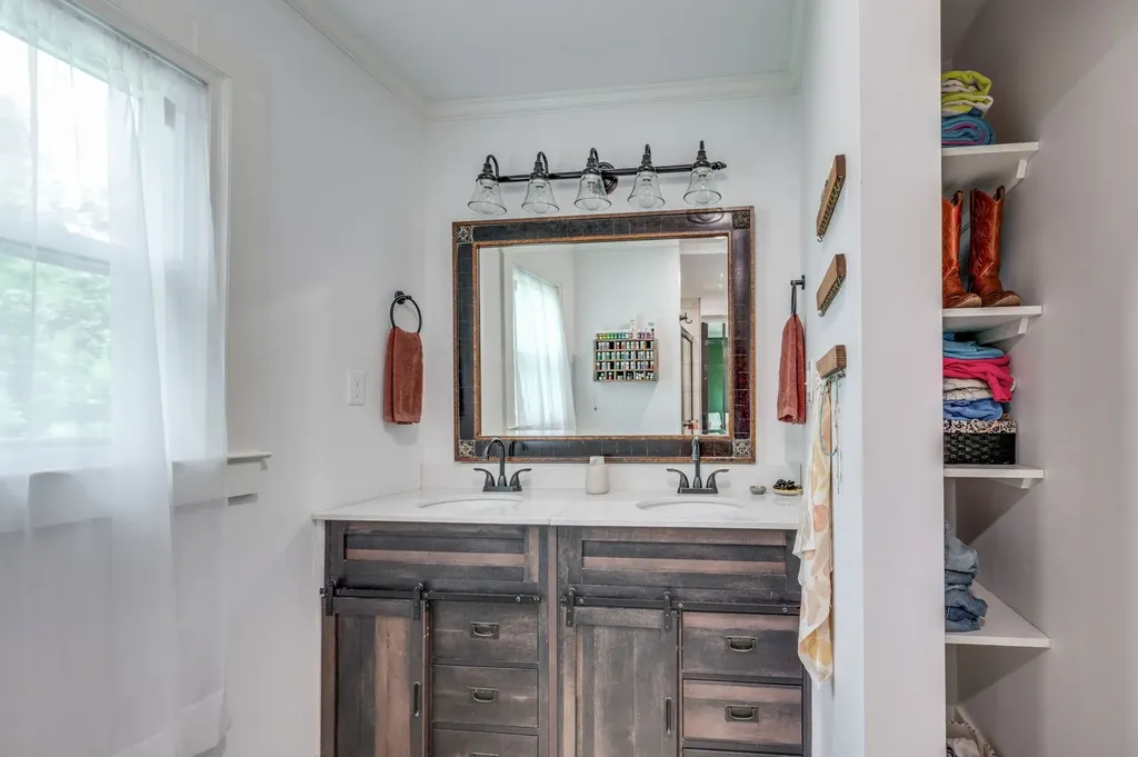 1812 Morningside Avenue Columbia TN 38401