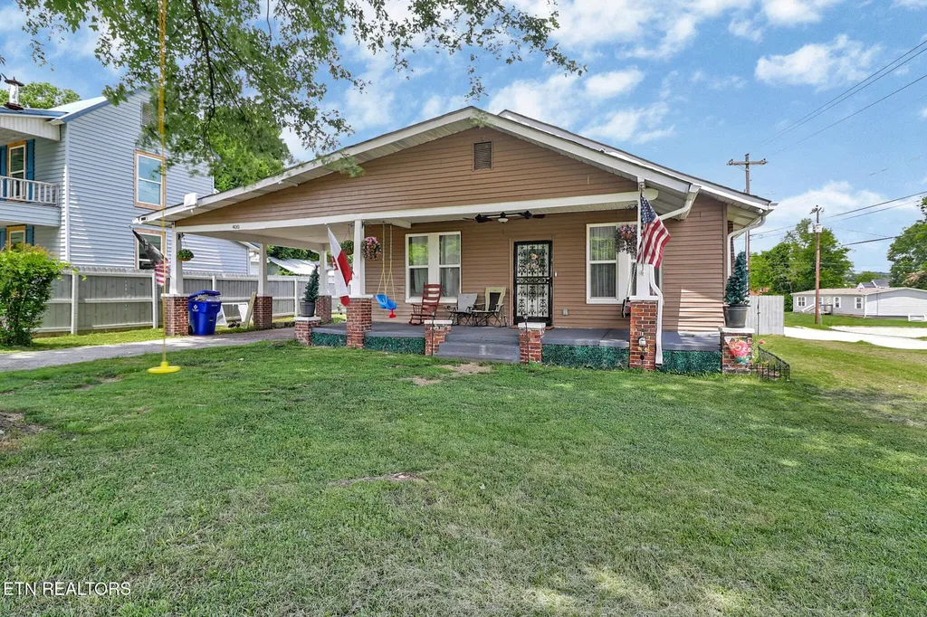 400 W Rockwood Street Rockwood TN 37854