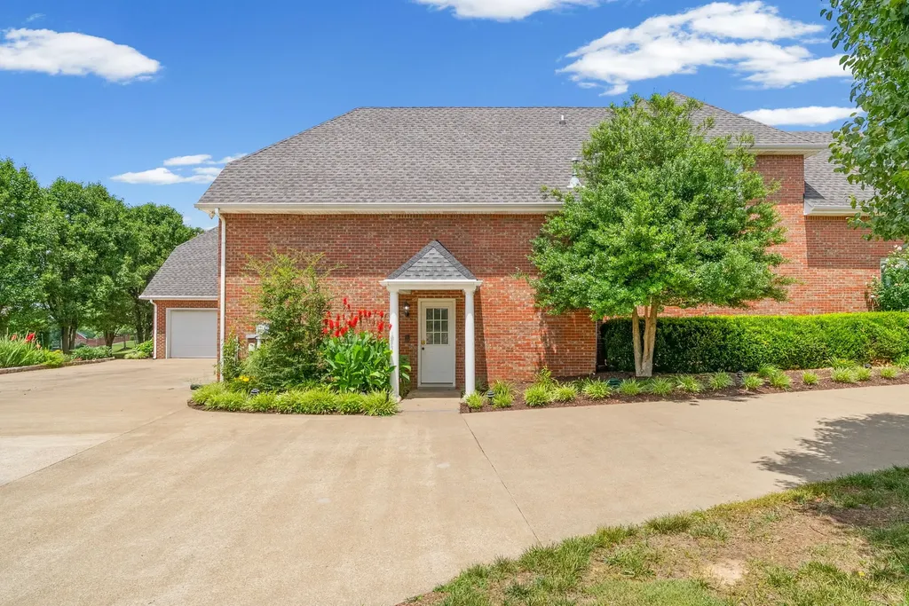 412 Treemont Drive Clarksville TN 37043