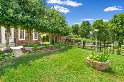 412 Treemont Drive Clarksville TN 37043