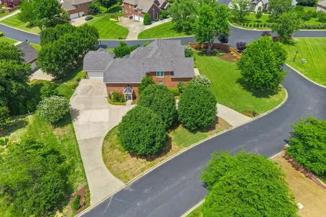 412 Treemont Drive Clarksville TN 37043