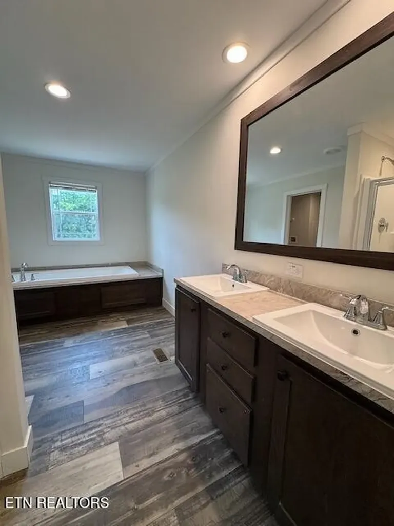 1680 Goodfield Road Decatur TN 37322