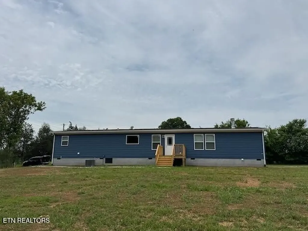 1680 Goodfield Road Decatur TN 37322