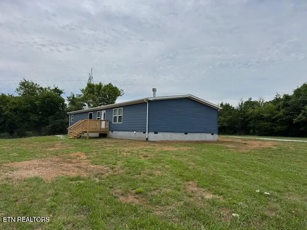 1680 Goodfield Road Decatur TN 37322