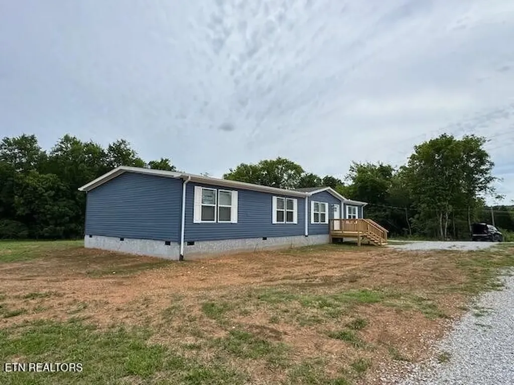 1680 Goodfield Road Decatur TN 37322