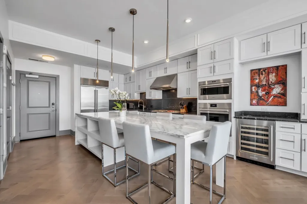 1616 West End Avenue Nashville TN 37203