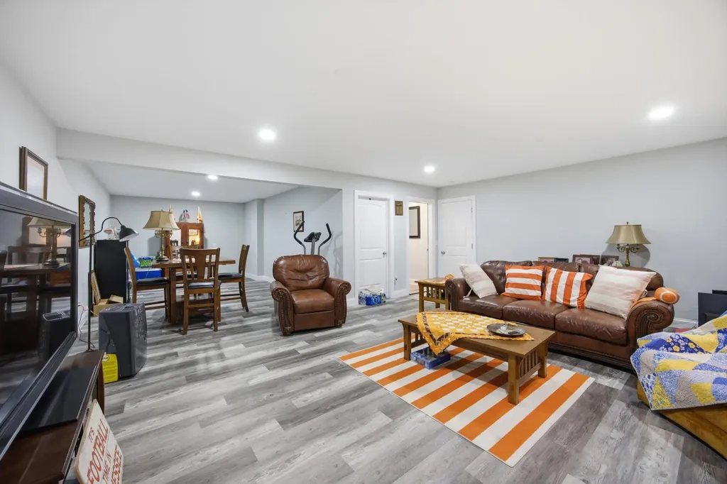 7064 Brady Drive Harrison TN 37341
