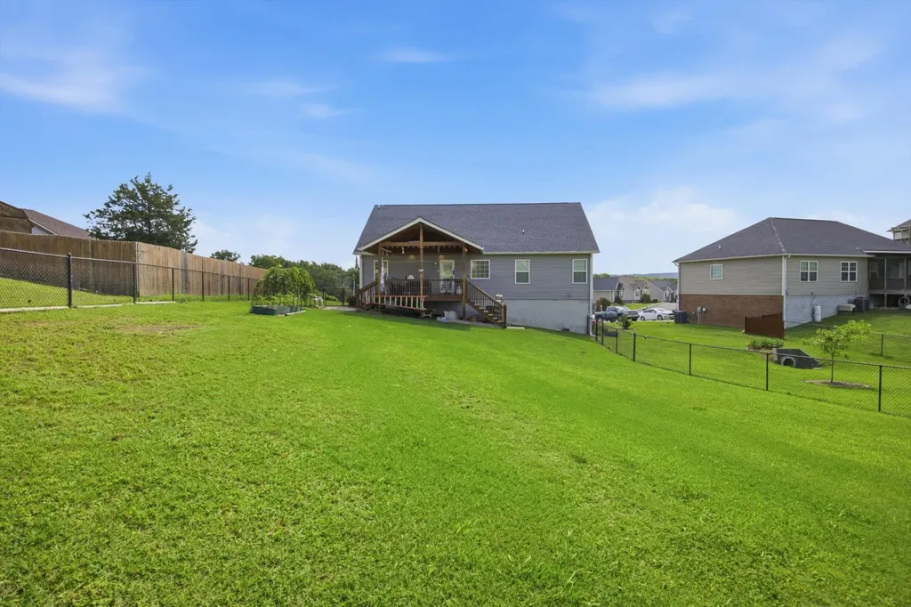 7064 Brady Drive Harrison TN 37341