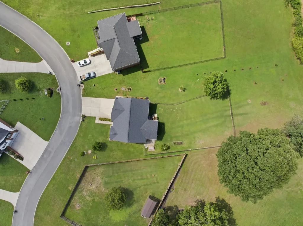 7064 Brady Drive Harrison TN 37341