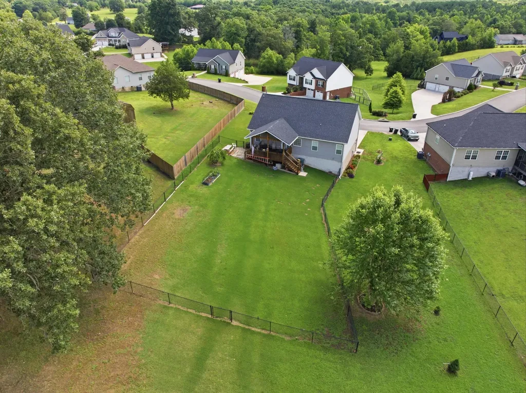 7064 Brady Drive Harrison TN 37341