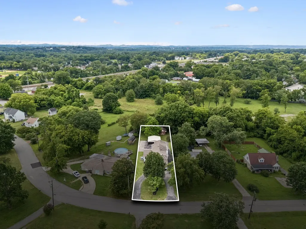 205 Anthony Avenue Old Hickory TN 37138