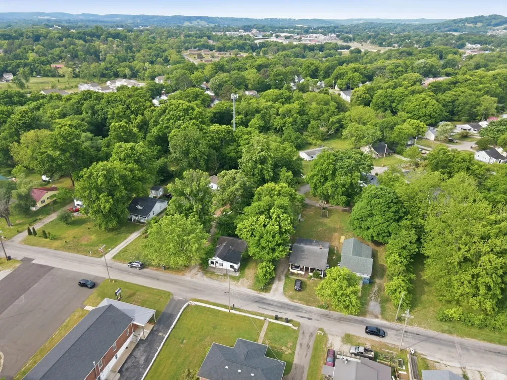 410 Mooresville Pike Columbia TN 38401
