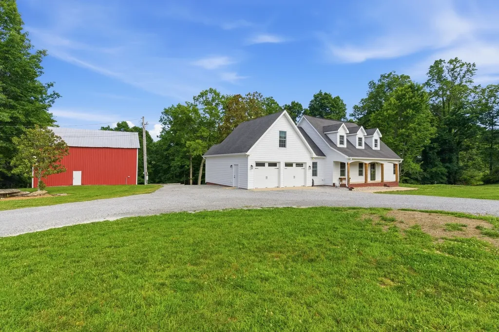 4747 Edgar Dillard Road Greenbrier TN 37073