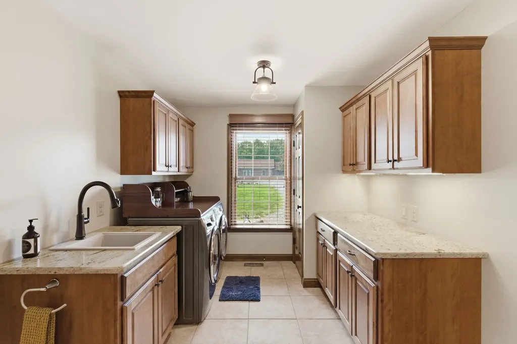 4747 Edgar Dillard Road Greenbrier TN 37073
