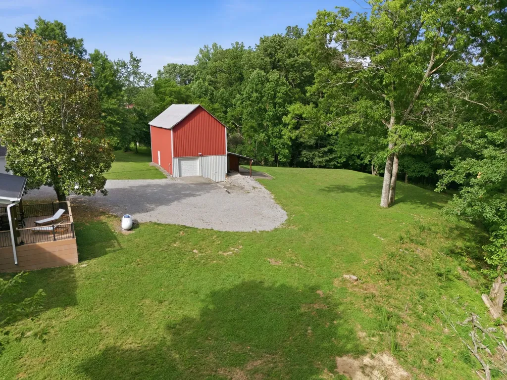 4747 Edgar Dillard Road Greenbrier TN 37073