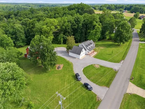 4747 Edgar Dillard Road Greenbrier TN 37073