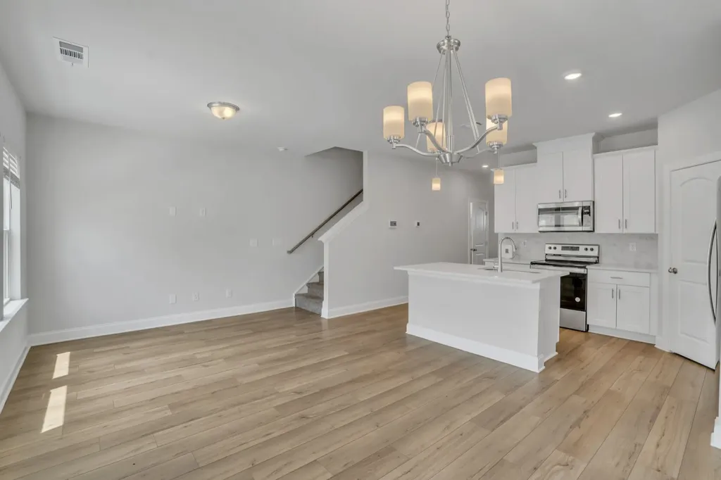 4689 Ridge Bend Drive Nashville TN 37207