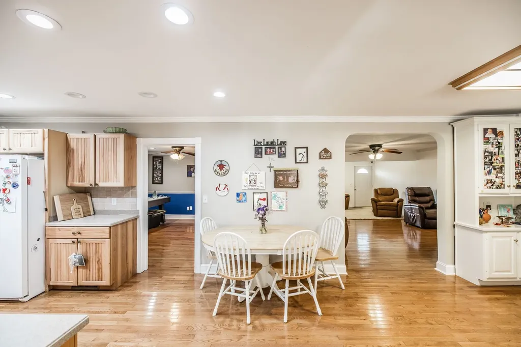 2544 S Mount Pleasant Road Greenbrier TN 37073