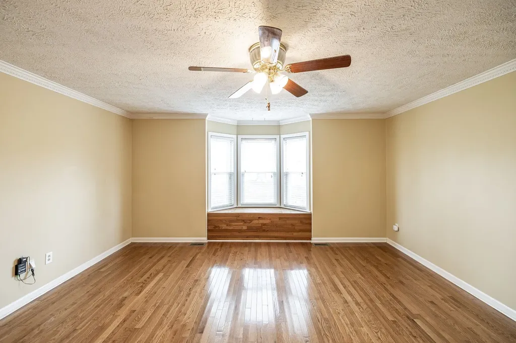 2544 S Mount Pleasant Road Greenbrier TN 37073