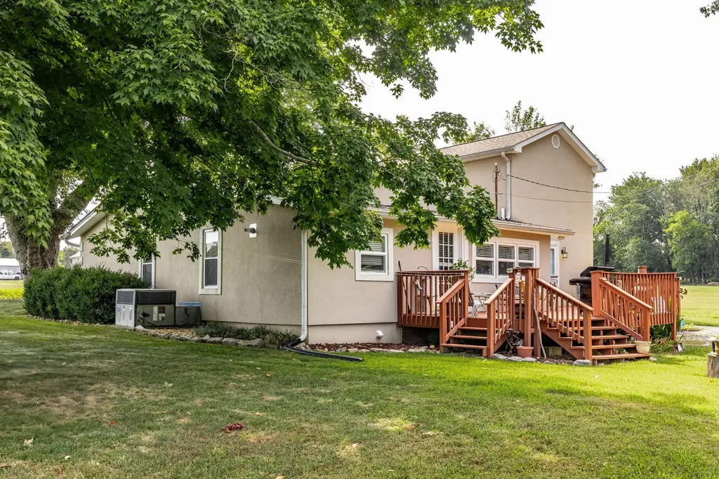 2544 S Mount Pleasant Road Greenbrier TN 37073