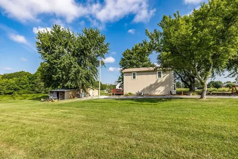 2544 S Mount Pleasant Road Greenbrier TN 37073