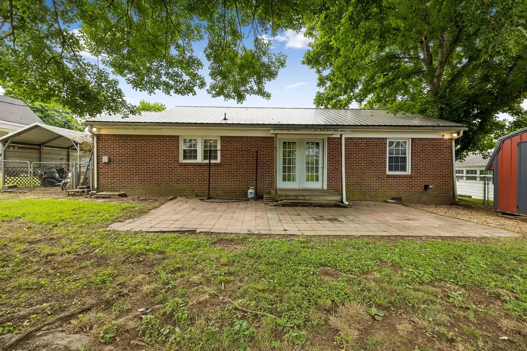 111 Morrison Street Centerville TN 37033